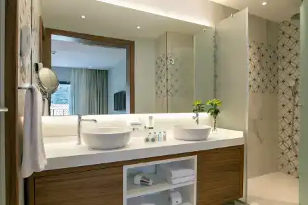 HUMA Kotor Bay and Villas - 10