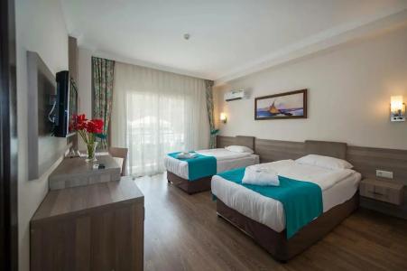 Crystal Aura Beach Resort & Spa - Ultimate All Inclusive - 32