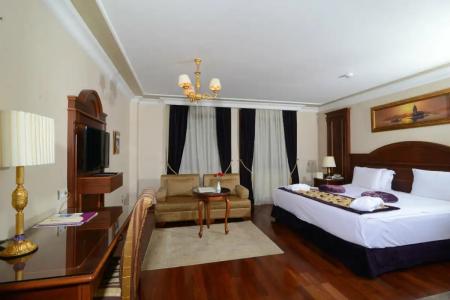 GLK PREMIER Regency Suites & Spa - 97