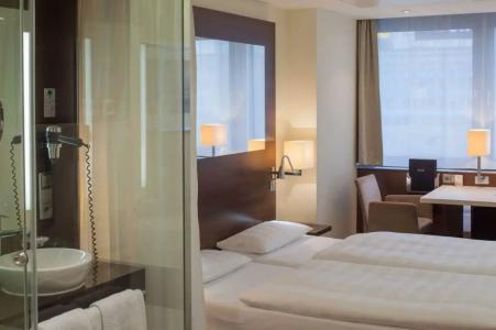 Park Inn by Radisson Berlin Alexanderplatz - 89