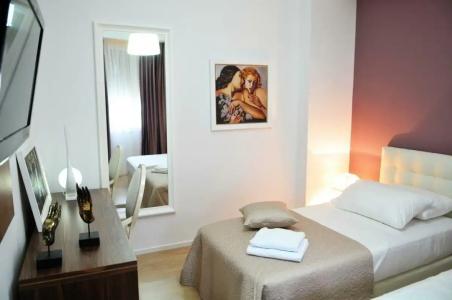 Golden City & Spa - 54