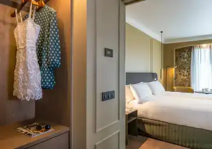 El Avenida Palace - 53