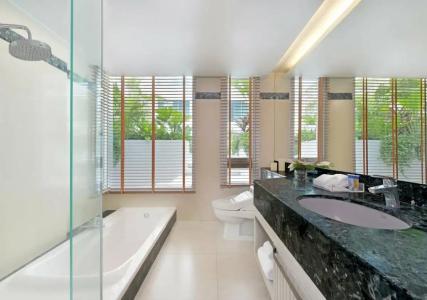 Centre Point Sukhumvit 10 - SHA Extra Plus - 11