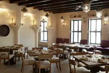 Al Seef Heritage Dubai, Curio Collection by Hilton - 7