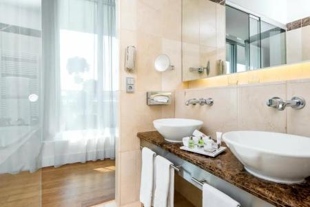 NH Collection Berlin Mitte Friedrichstrasse - 11