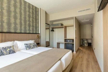 Rafaelhoteles Piramides - 71