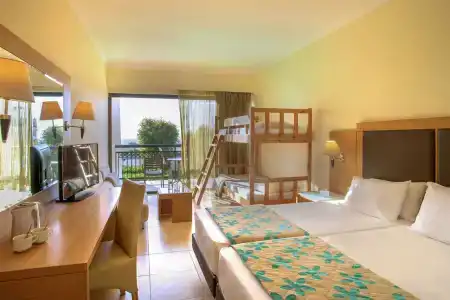 Sol Cosmopolitan Rhodes - 85