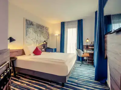 Mercure Hamburg Mitte - 94