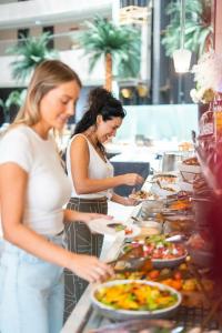 Centro Sharjah - by Rotana - 94