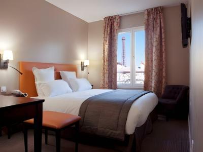 Hôtel Le Relais Saint Charles - 72
