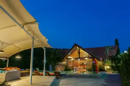 Naiharn Beach Resort - SHA Plus Extra - 33