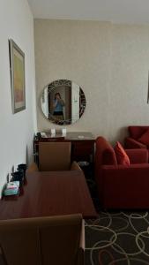 Montreal Barsha - 76