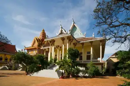 Golden House International - 4