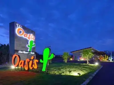 The Oasis Resort - 0