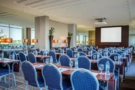 Centro Sharjah - by Rotana - 54