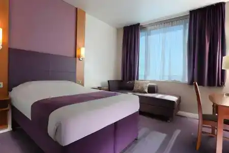 Premier Inn Dubai Silicon Oasis - 41