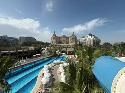 Royal Holiday Palace - 42