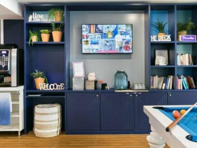 The Deck by Happyculture - 21