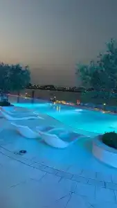 Hyatt Centric Jumeirah Dubai - 10