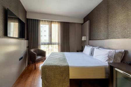 Catalonia Atenas - 76