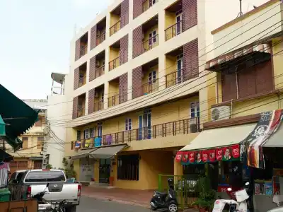 Roof View Place