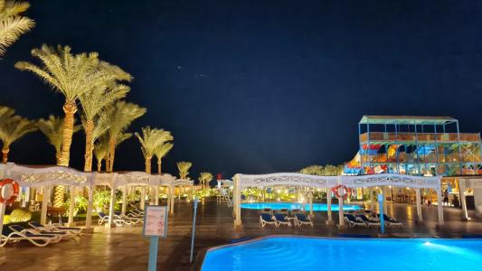 Hawaii Caesar Dreams Resort and Aqua Park - Families and Couples - 46