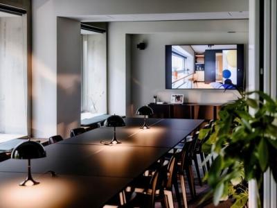 THE FLAG West M. - 51