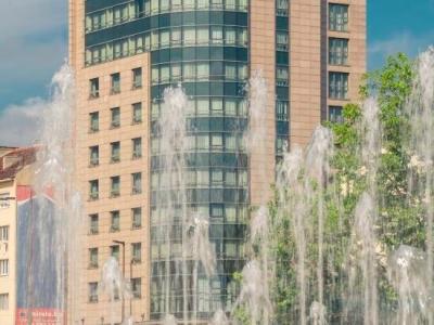 Rosslyn Central Park Sofia - 7