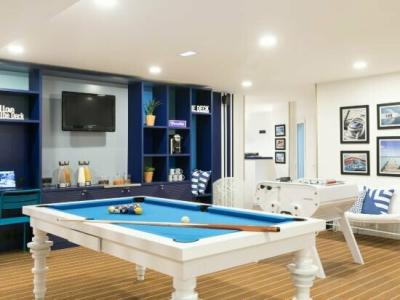 The Deck by Happyculture - 97