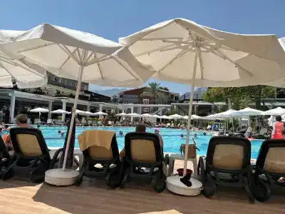 Crystal Aura Beach Resort & Spa - Ultimate All Inclusive - 44