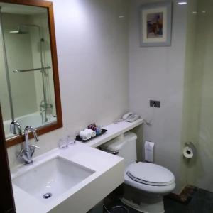 Royal Suite Bangkok - 24