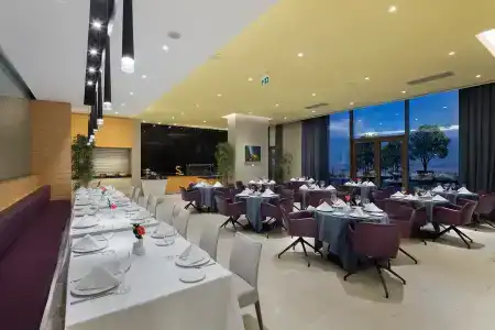 DoubleTree by Hilton Trabzon - 3