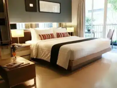 Amber Sukhumvit 85 - 1