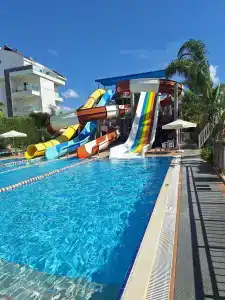 Side Resort Annex - 22