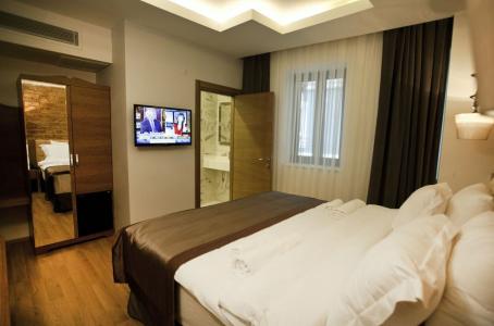 Peri Taksim - 25