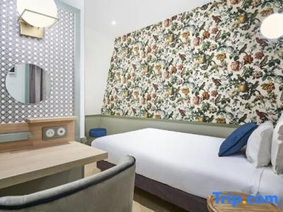 Cervantes by Happyculture - 96