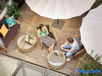 Cervantes by Happyculture - 95