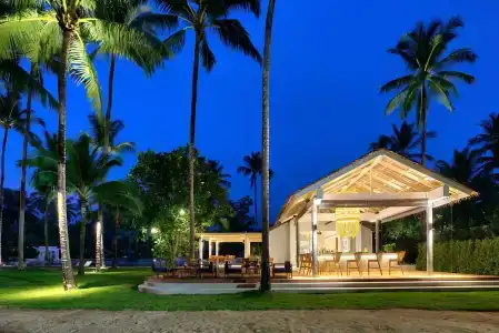 Outrigger Khao Lak Beach Resort - SHA Extra Plus - 88