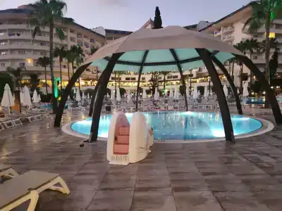 Grand Nar Adults Only - 51