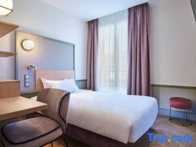 Cervantes by Happyculture - 94