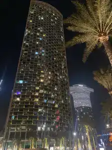 Towers Rotana - Dubai - 72