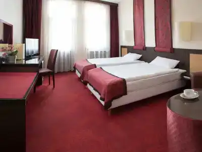 Rubin Wellness & Conference - 1