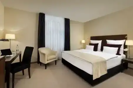Metropolitan by Flemings - 1