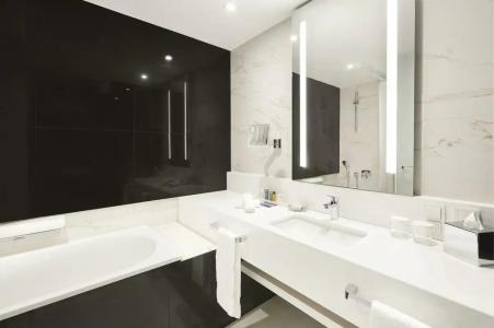 Hilton Tallinn Park - 57