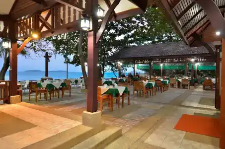 First Bungalow Beach Resort - SHA Plus - 66