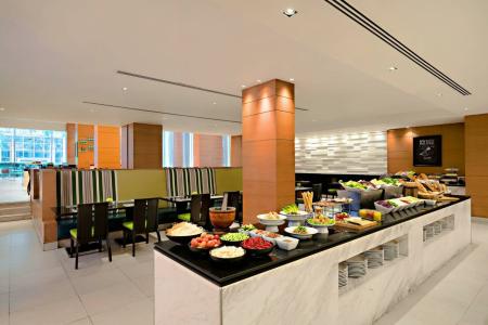 Courtyard by Marriott Bangkok - 98