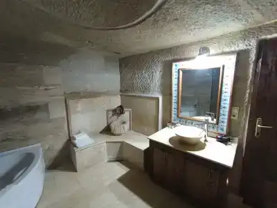 Family Cave Suite - 88