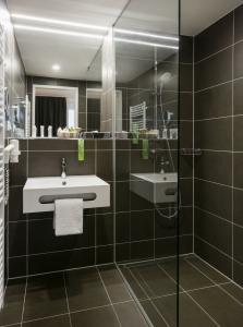 JUFA Hamburg HafenCity - 9