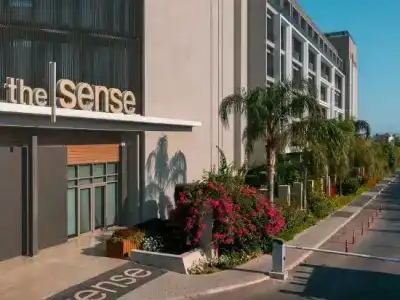 The Sense Deluxe - 46