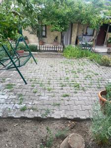 Falcon Cave Suites - 39